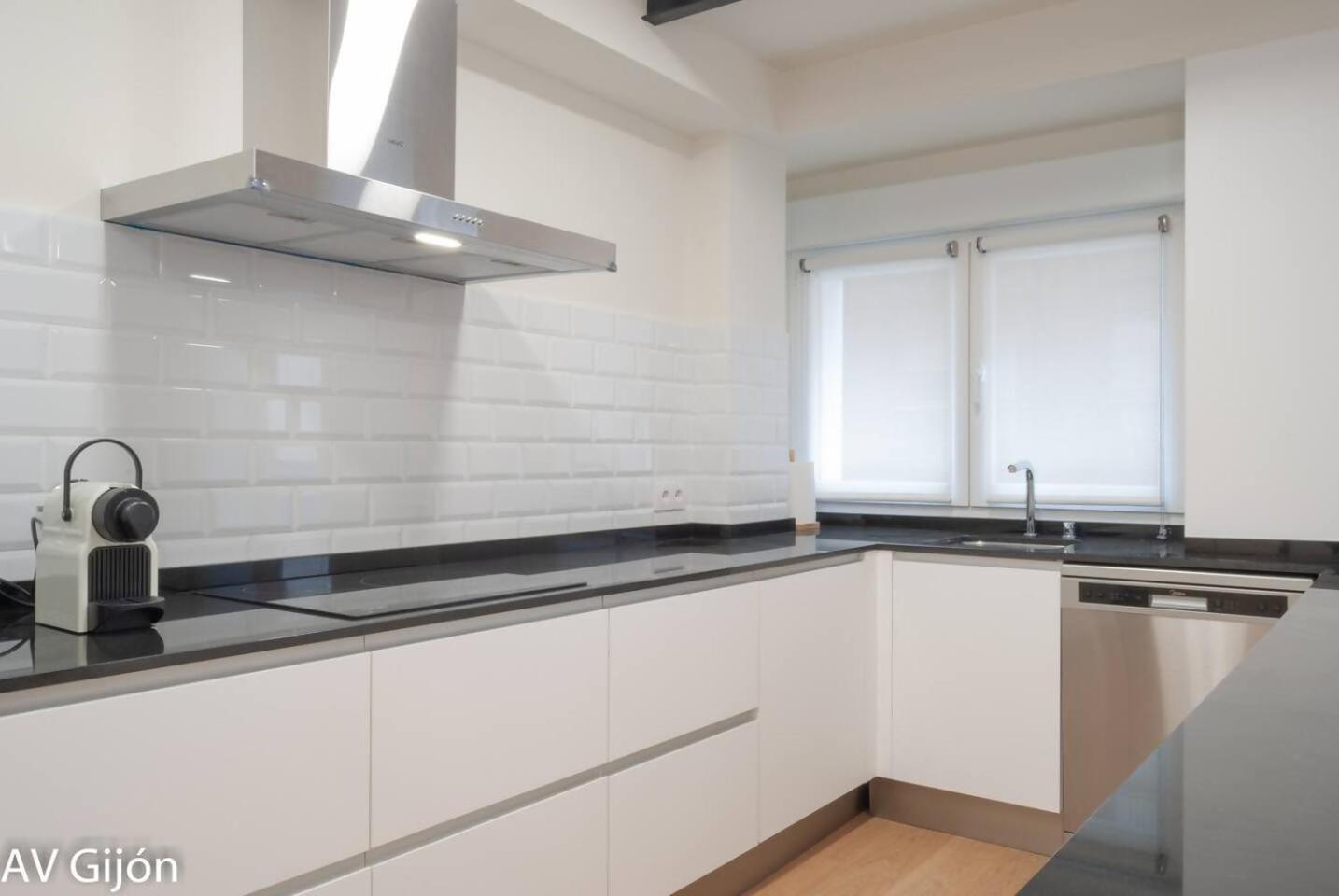 Apartamento La Playa 17 Gijón Exteriér fotografie